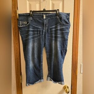 Dark Blue Women's Stretch Capri Jeans